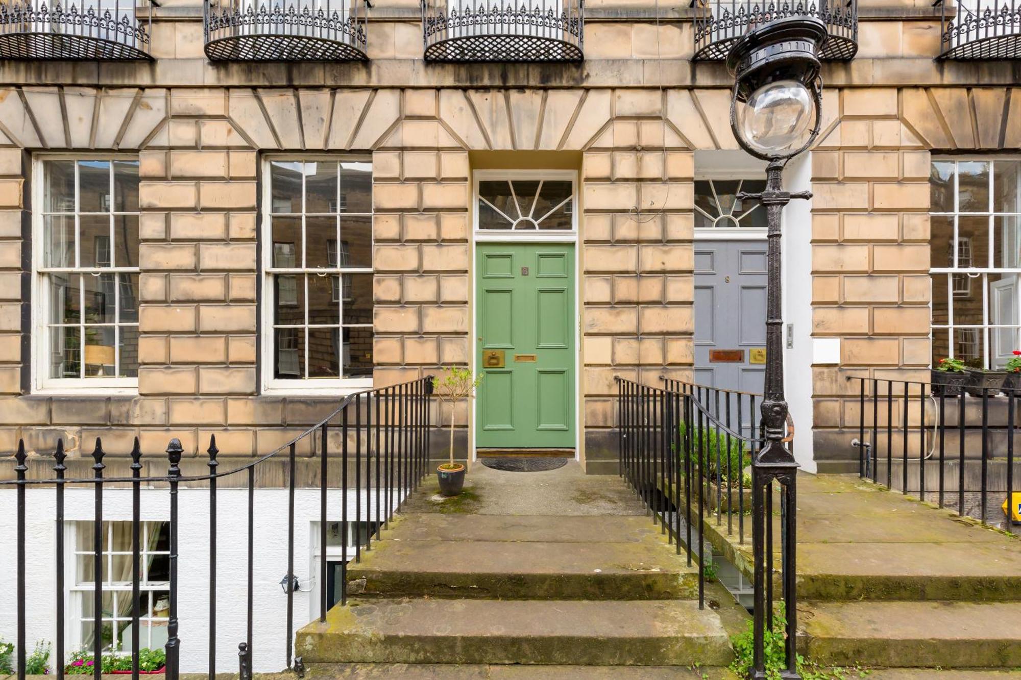 Light And Spacious 2 Bedroom Flat In Heart Of Edimburgo Esterno foto